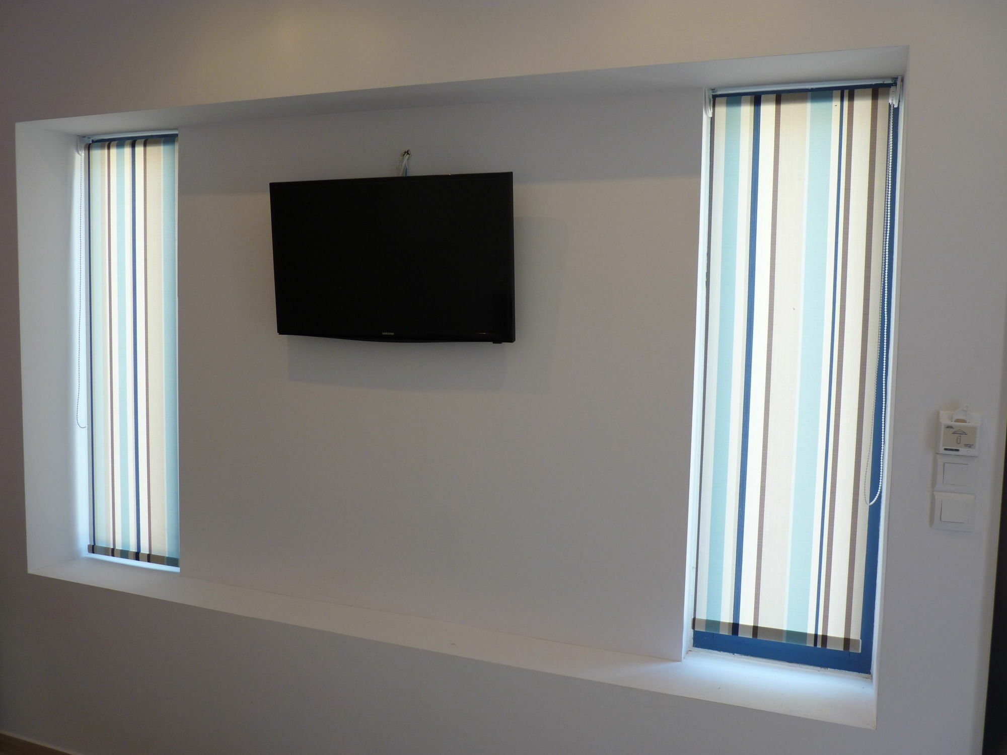 Ilianthos Apartments & Studios 미크로스 지알로스 외부 사진