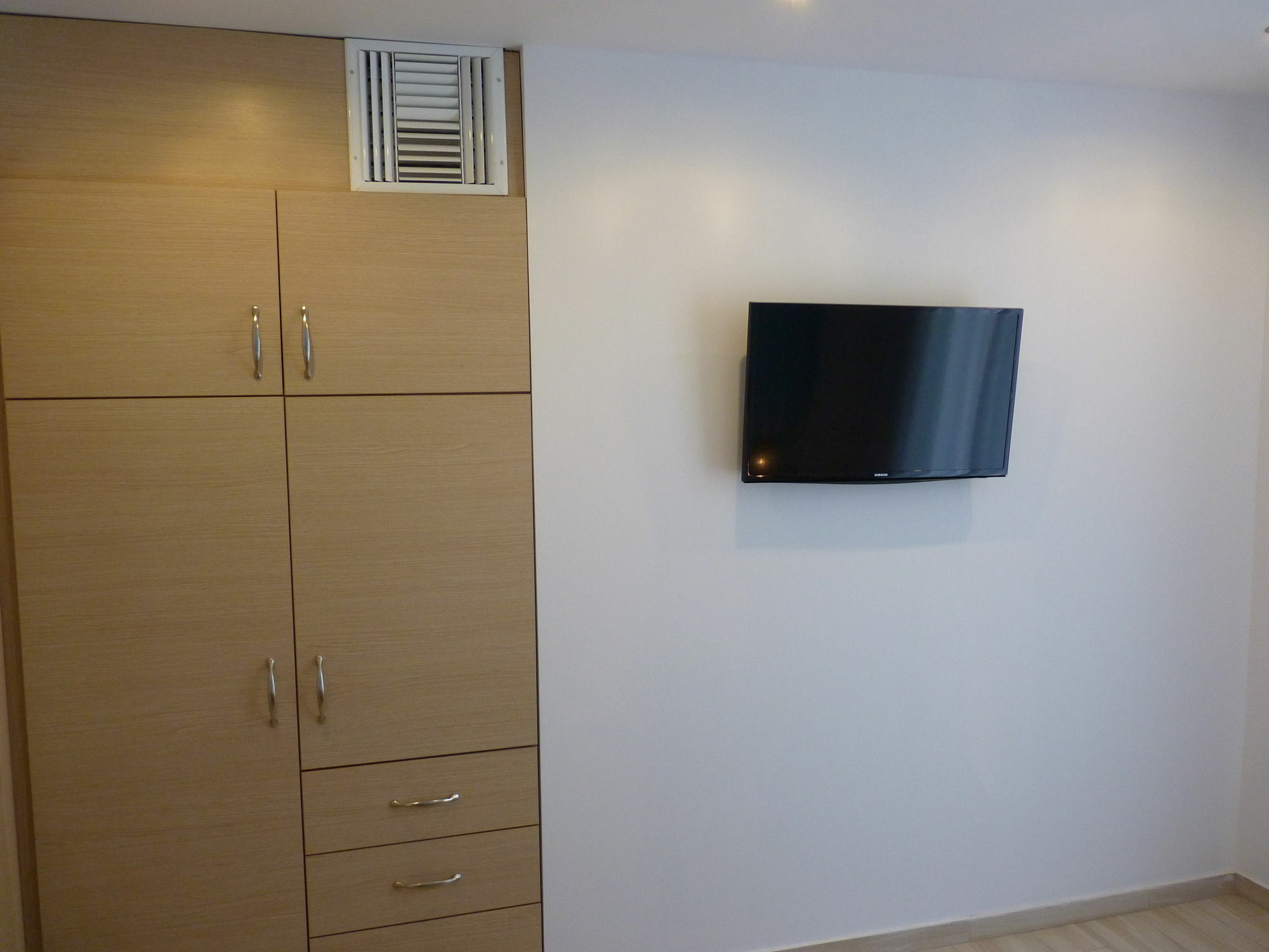 Ilianthos Apartments & Studios 미크로스 지알로스 외부 사진